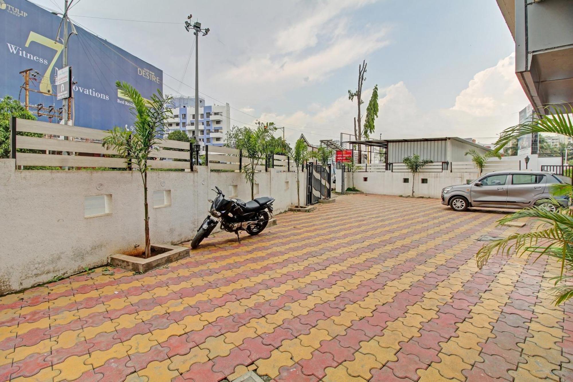 Hotel O Kasturi Resort Méribel Village المظهر الخارجي الصورة
